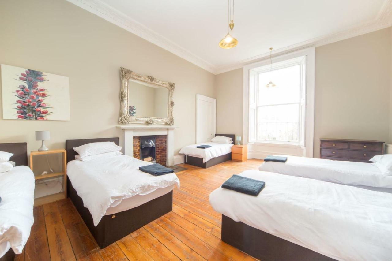 Dundas Street Georgian Townhouse Apartment